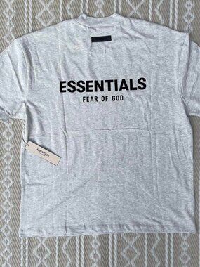 Fear of God Essentials T-shirt (SS22) Light Oatmeal XS-XL